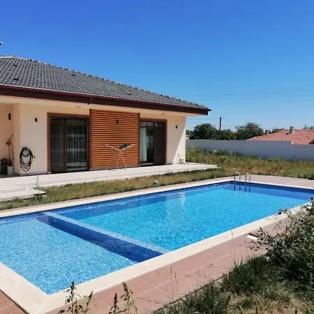 Villa Villa ediz